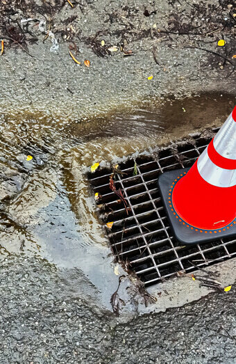 https://blockeddrainsosbornepark.com.au/uploads/2025/07/stormwater-drains-60987.jpg